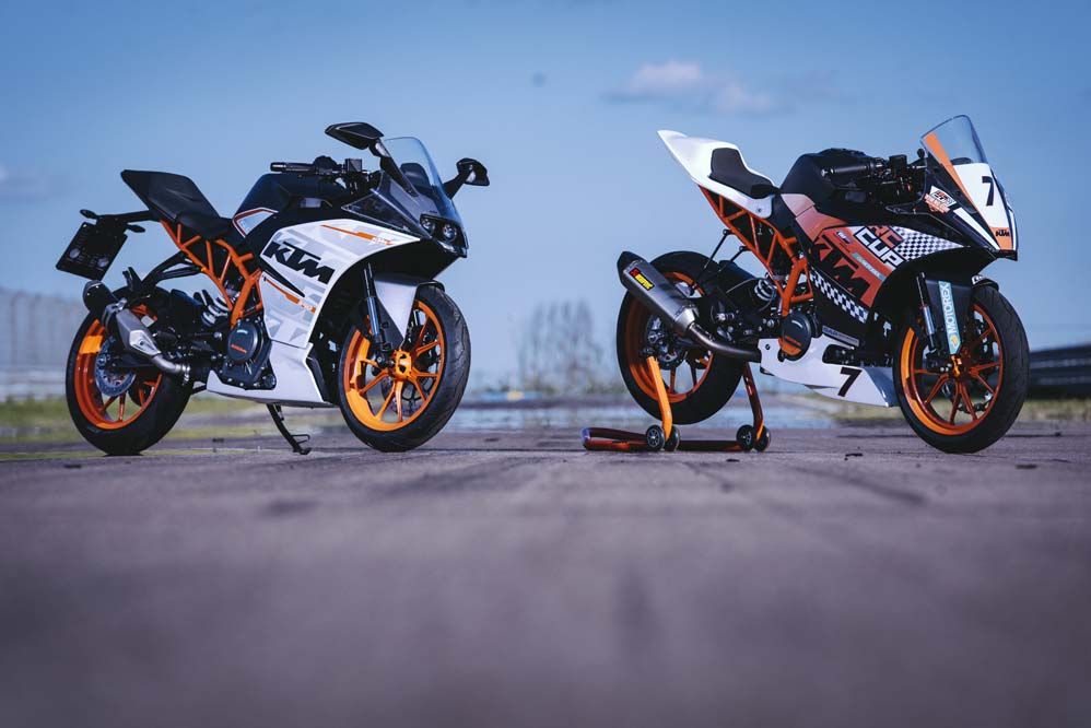 KTM presenta la RC 390 2016 en la RC Cup Media Challenge
