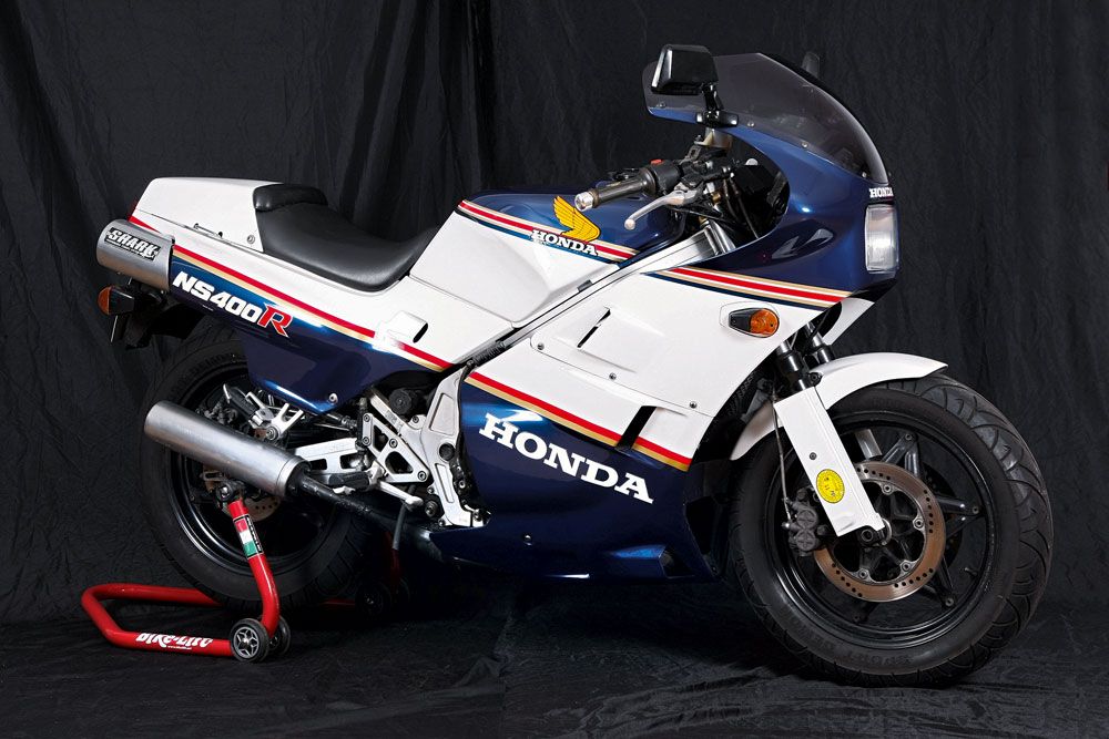 Honda NS400R, una réplica de calle de la moto de competición