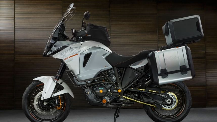 La KTM 1290 Super Adventure, llamada a revisión