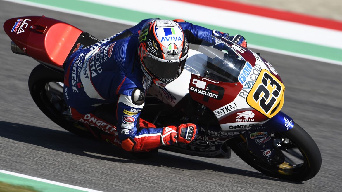 Niccoló Antonelli domina los primeros libres en Montmeló