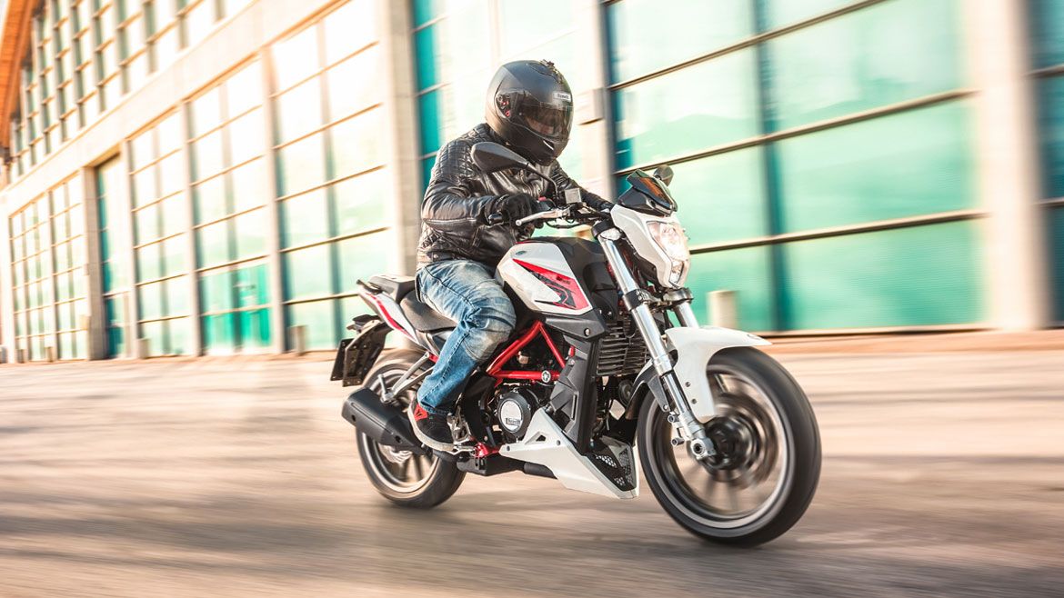 Benelli BN 251, ahora con seguro gratis