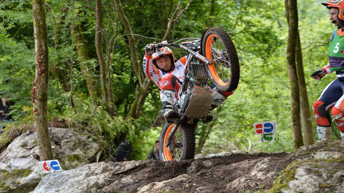 Takahisa Fujinami obra el "milagro" y le “roba” una victoria a Toni Bou