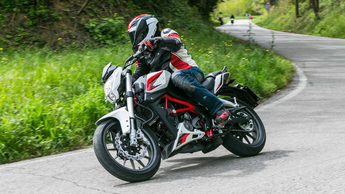 Qué hacer si te llegan multas de tu antigua moto