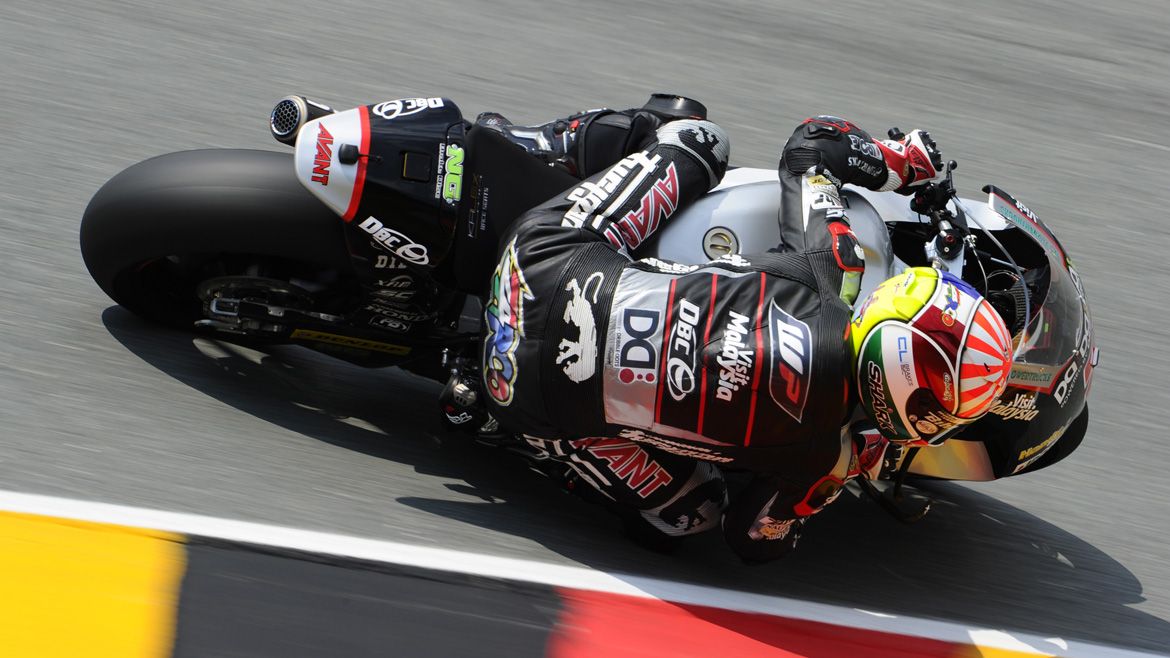 Johann Zarco gana en Alemania y es más líder de Moto2