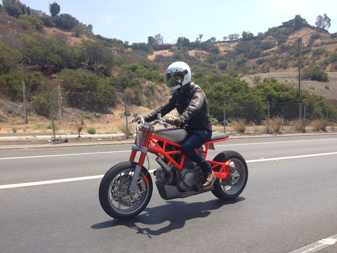 UMC-038 Hyper Scrambler, más que una ilusión óptica