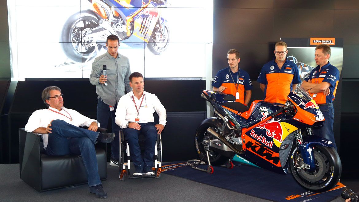 KTM presenta su MotoGP en Austria