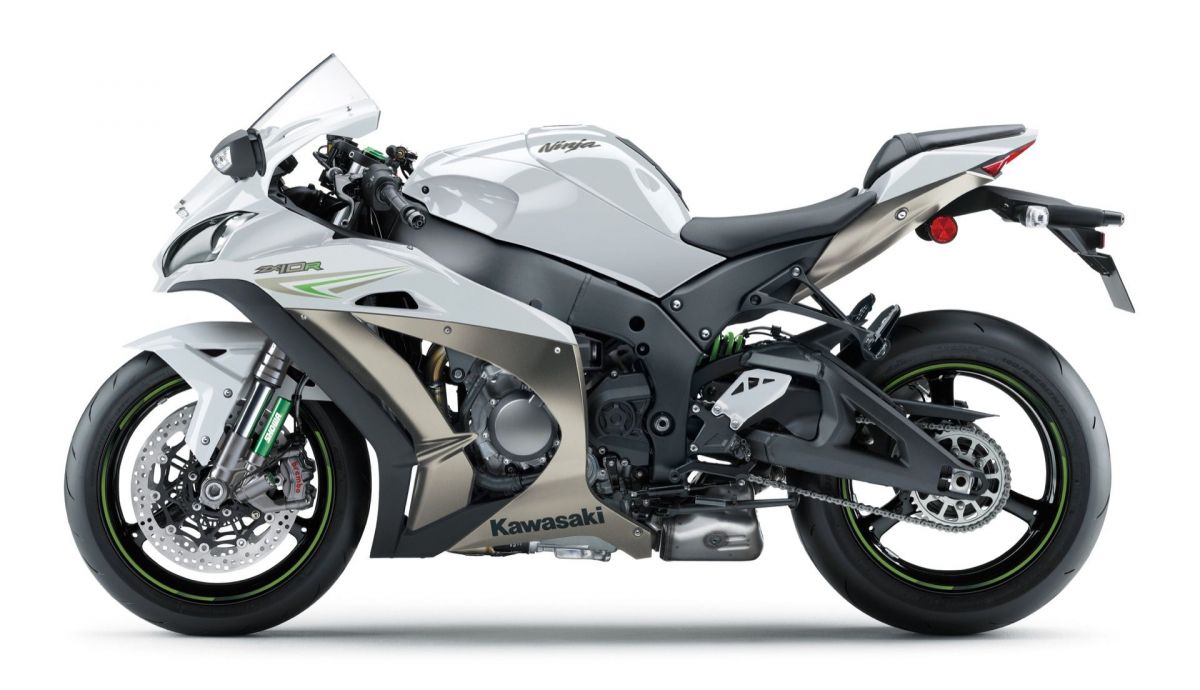 Kawasaki Ninja ZX-10R 2017, un par de retoques y bellísimo vestido