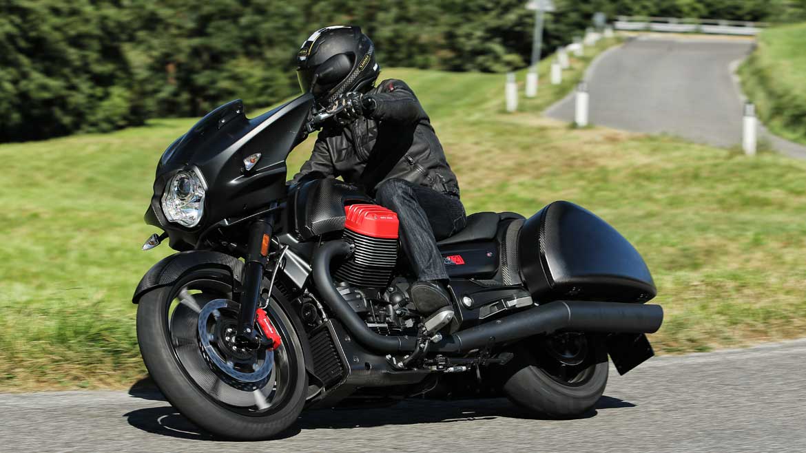 Moto Guzzi MGX-21 Flying Fortress