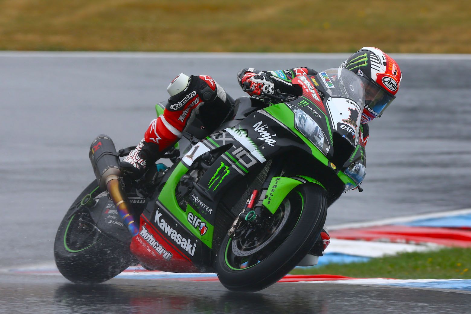 SBK Alemania 2016: Jonathan Rea endereza el fin de semana y Forés sube al podio