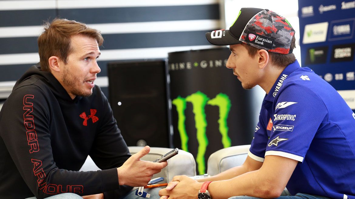 Entrevista a Jorge Lorenzo: “Sin tantas carreras en agua estaríamos líderes”