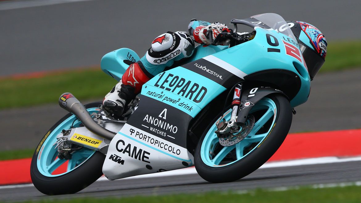 Quartararo domina los terceros libres, con Navarro tercero