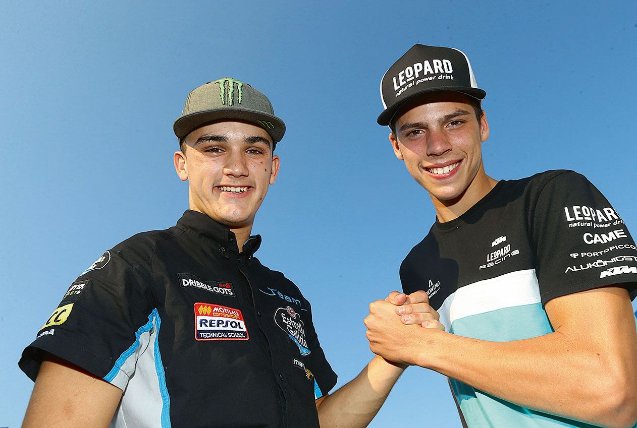 Entrevista a Joan Mir y Arón Canet, los 'rookies' españoles de Moto3