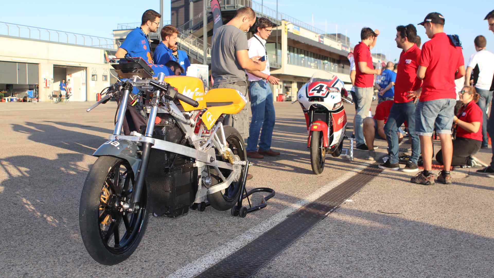Arranca MotoStudent 2016 en MotorLand