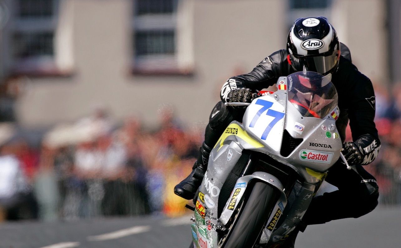 Tourist Trophy, así es una vuelta en la Isla de Man