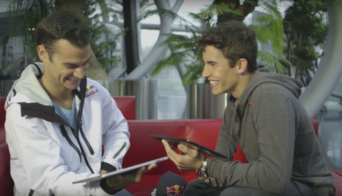 Dani Pedrosa y Marc Márquez se entrevistan el uno al otro