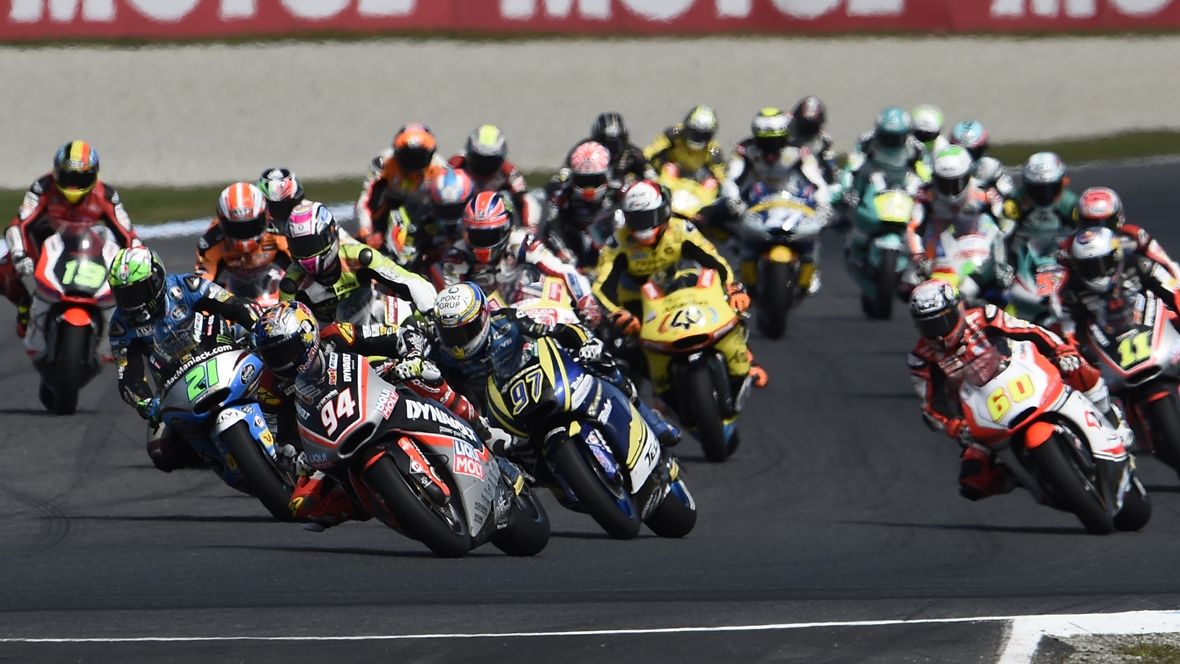 19 equipos admitidos para Moto2 en 2017, donde vuelve Suter y llega KTM