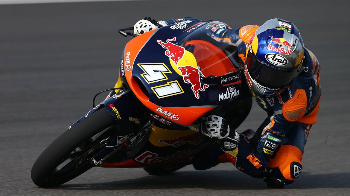 Brad Binder, pole bajo la lluvia de Sepang
