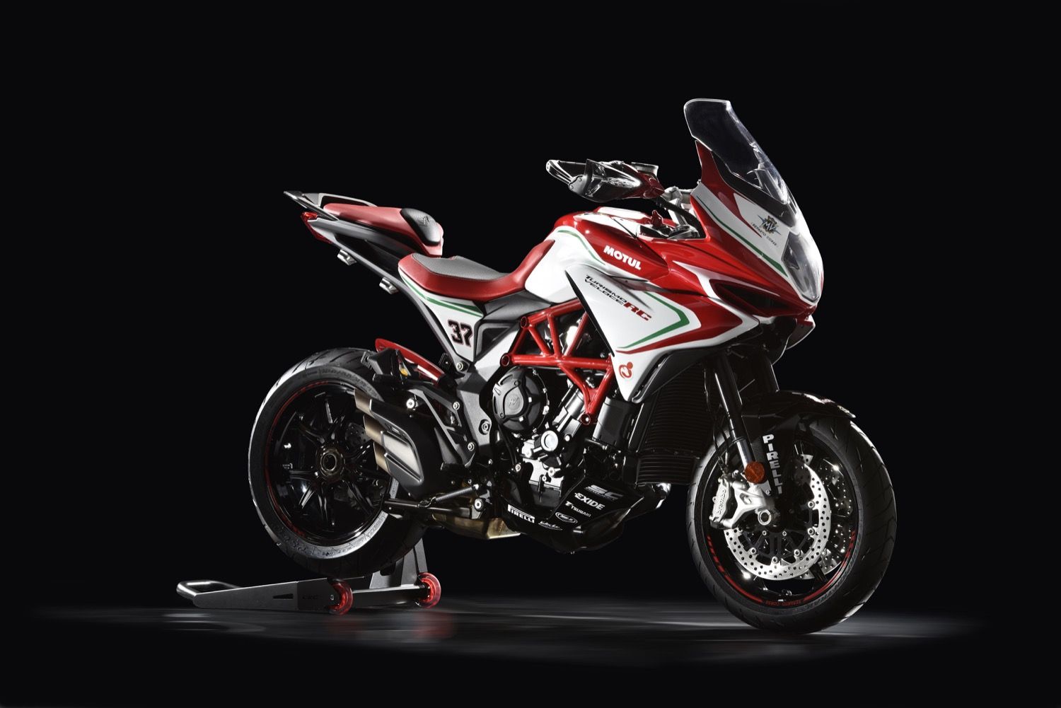 MV Agusta Turismo Veloce Lusso RC 2017, TL RC para los amigos