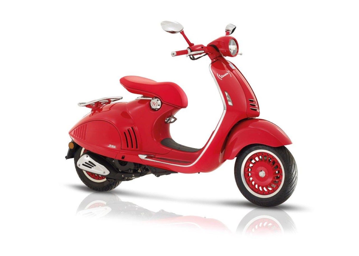 Vespa 946 RED y Vespa Elettrica 2017