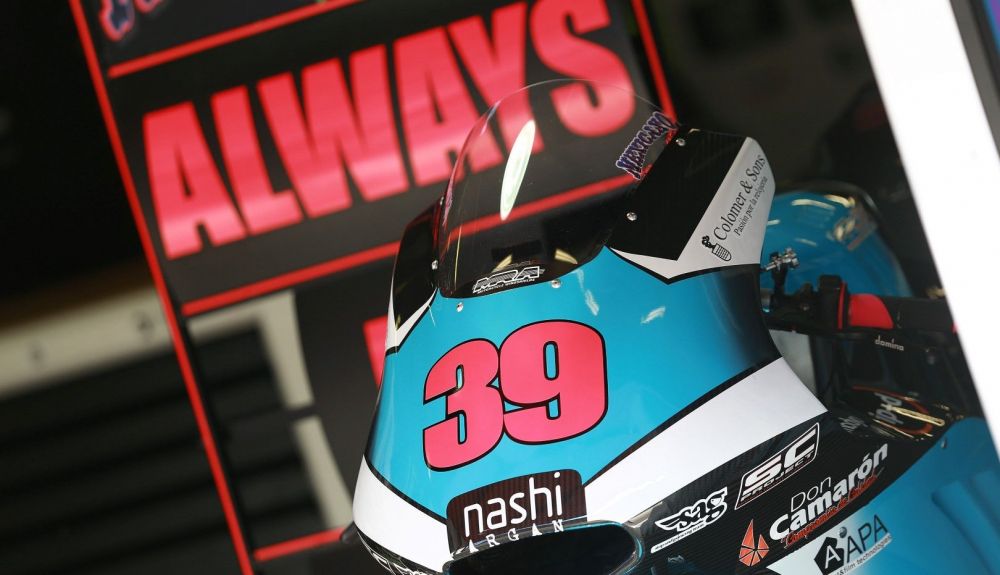 Se retira el 39 de Luis Salom en Moto2