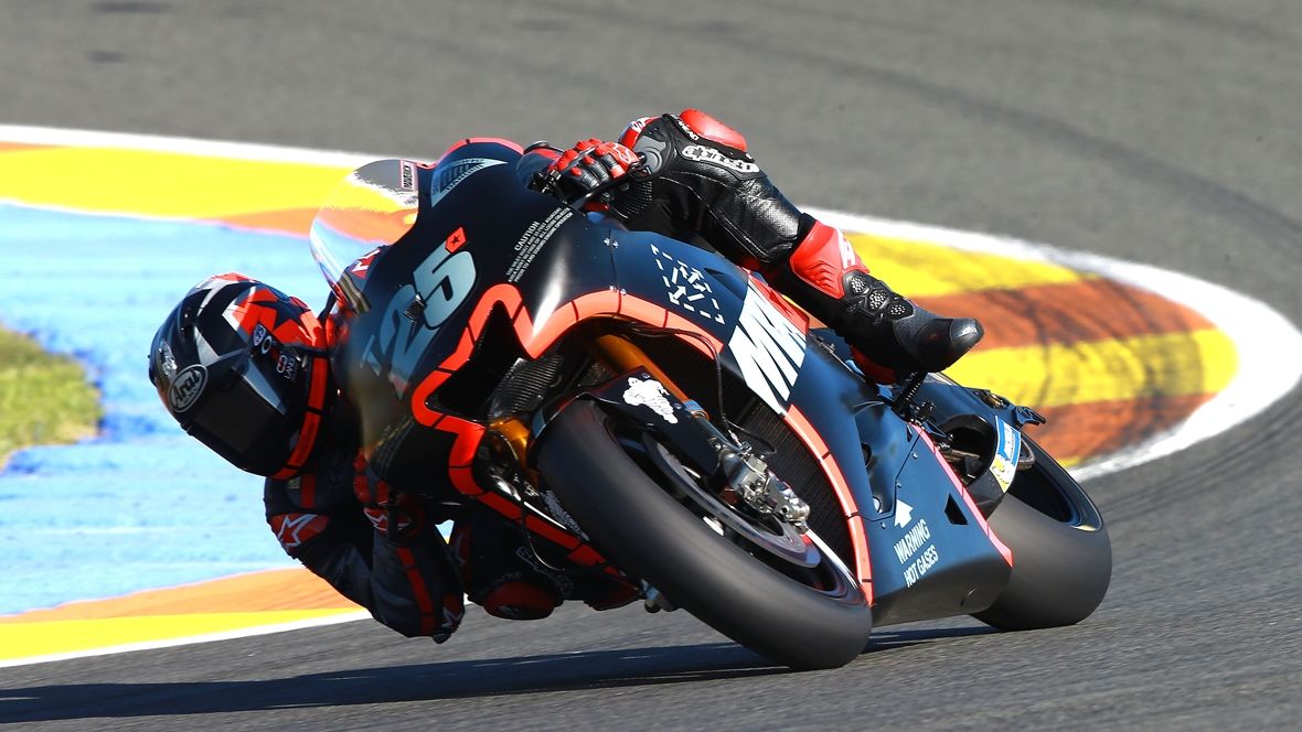 Maverick Viñales ya se ha subido a la Yamaha
