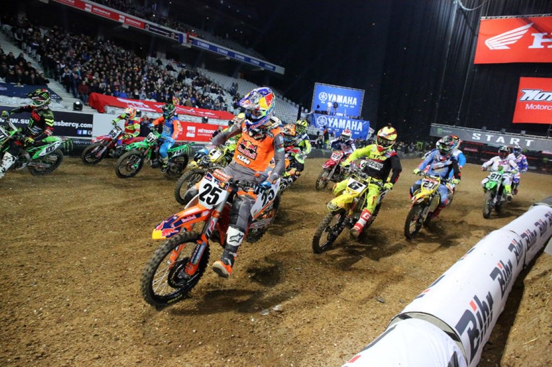 Musquin arrasa en el Supercross de Paris-Lille