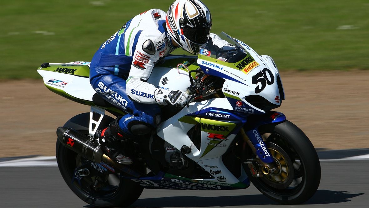Sylvain Guintoli dice adiós al WorldSBK y vuelve al British Superbike con Suzuki