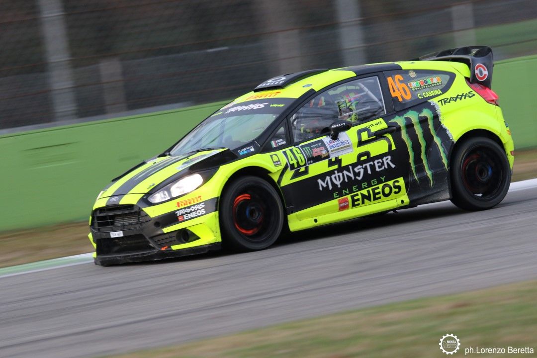 Valentino Rossi gana por quinta vez el Monza Rally Show