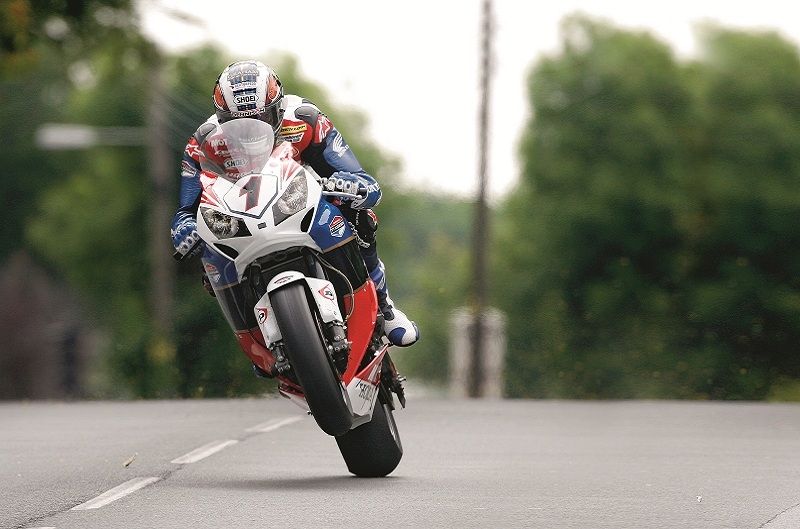 Así de espectacular suena el Tourist Trophy sin aditivos