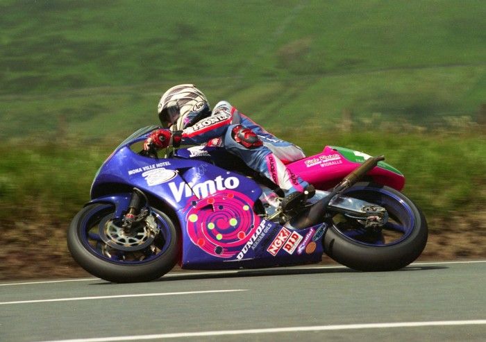 John McGuinness, así fue su primera victoria en el Tourist Trophy
