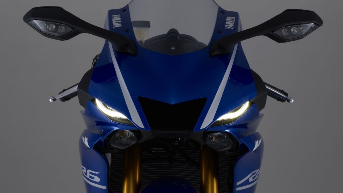 Estos son los precios de las Yamaha TMAX 2017 y Yamaha YZF-R6 2017