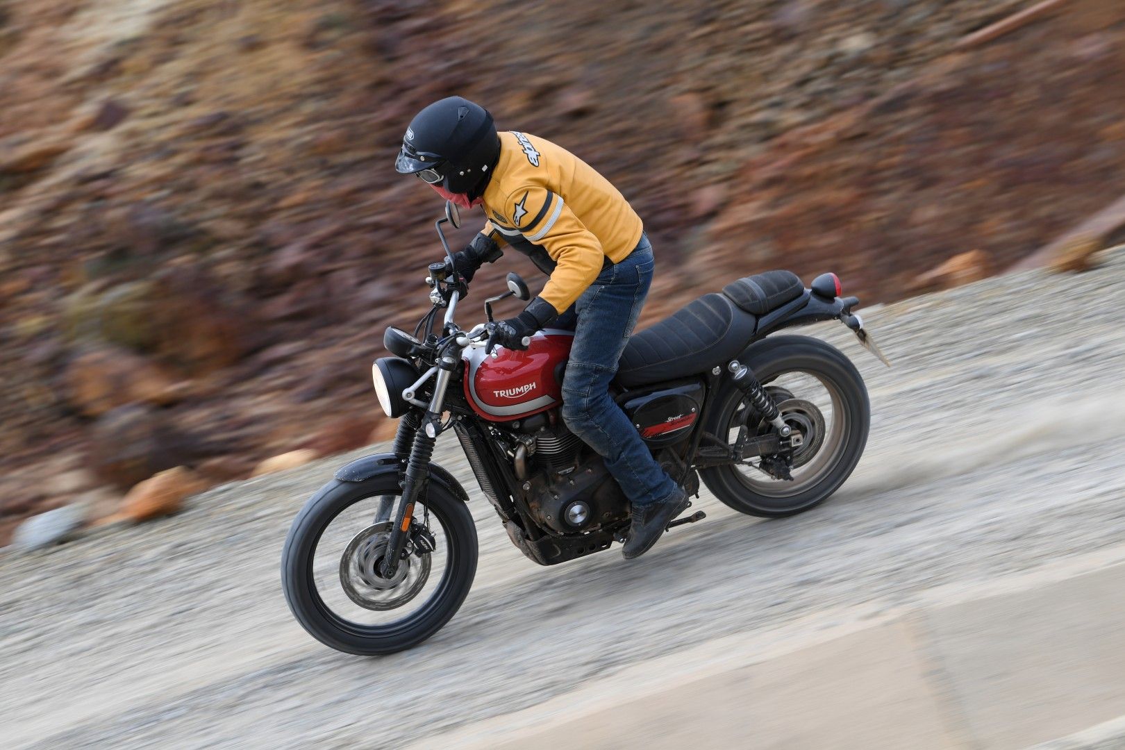 Triumph Street Scrambler, prueba y primeras impresiones