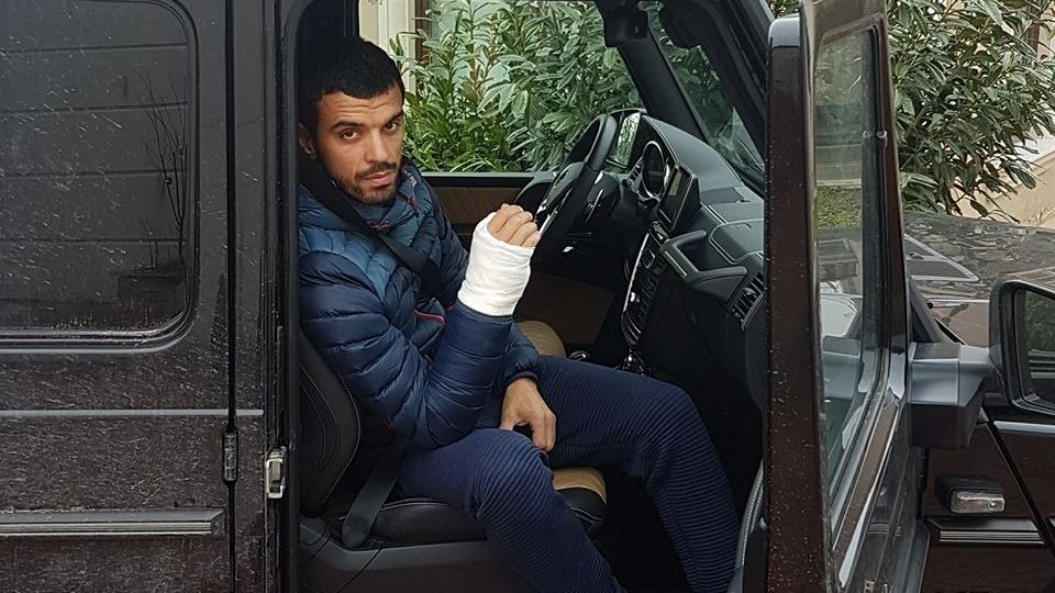 Kenan Sofuoglu se fractura la muñeca y no podrá estar en Jerez