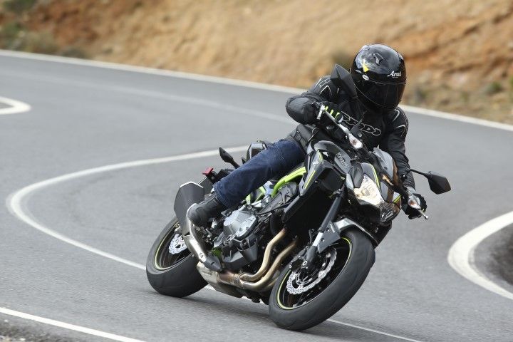 Kawasaki Z900, prueba, ficha técnica y primeras impresiones