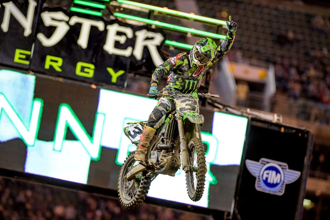 SX USA Oakland 2017, espectacular triunfo de Eli Tomac