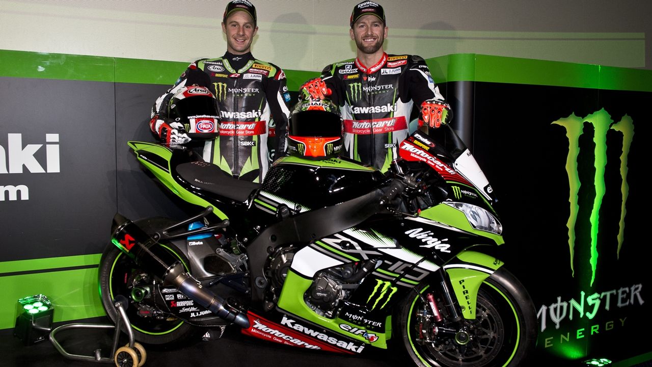 Jonathan Rea y Tom Sykes desvelan los colores de la Kawasaki ZX-10R 2017