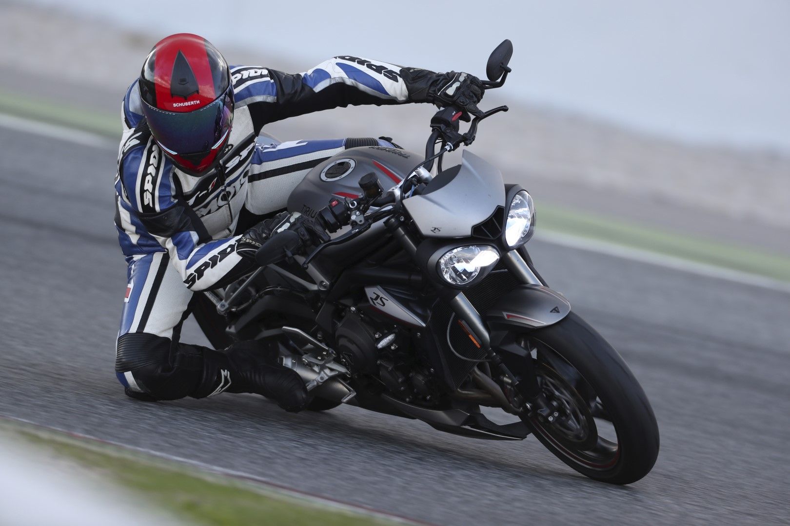 Triumph Street Triple, prueba, ficha técnica y primeras impresiones
