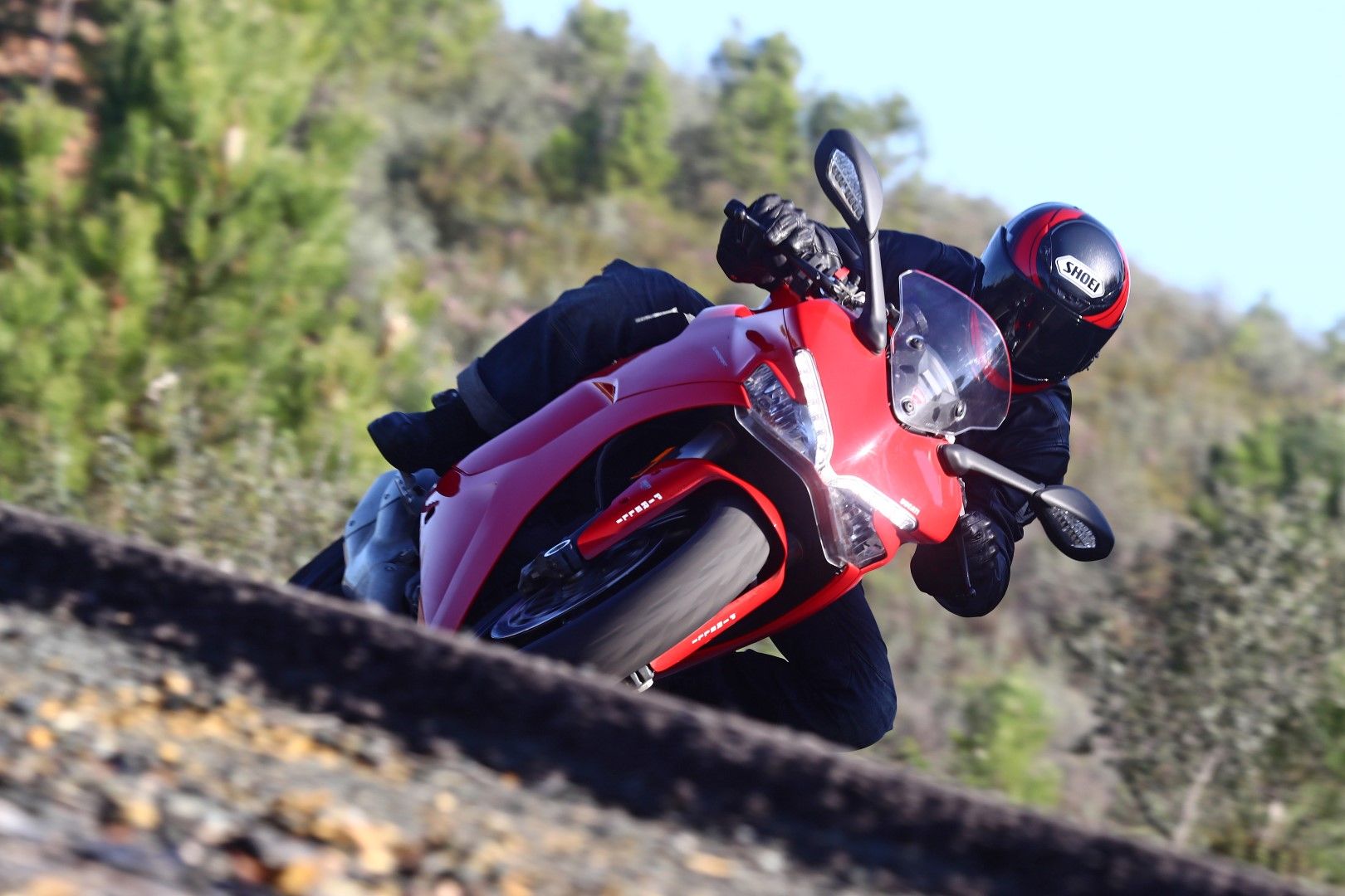 Ducati SuperSport y SuperSport S, prueba, ficha técnica y primeras impresiones
