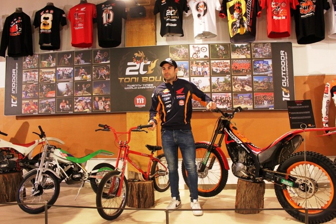 Nueva exposición de Toni Bou en el Museo de la Moto de Bassella