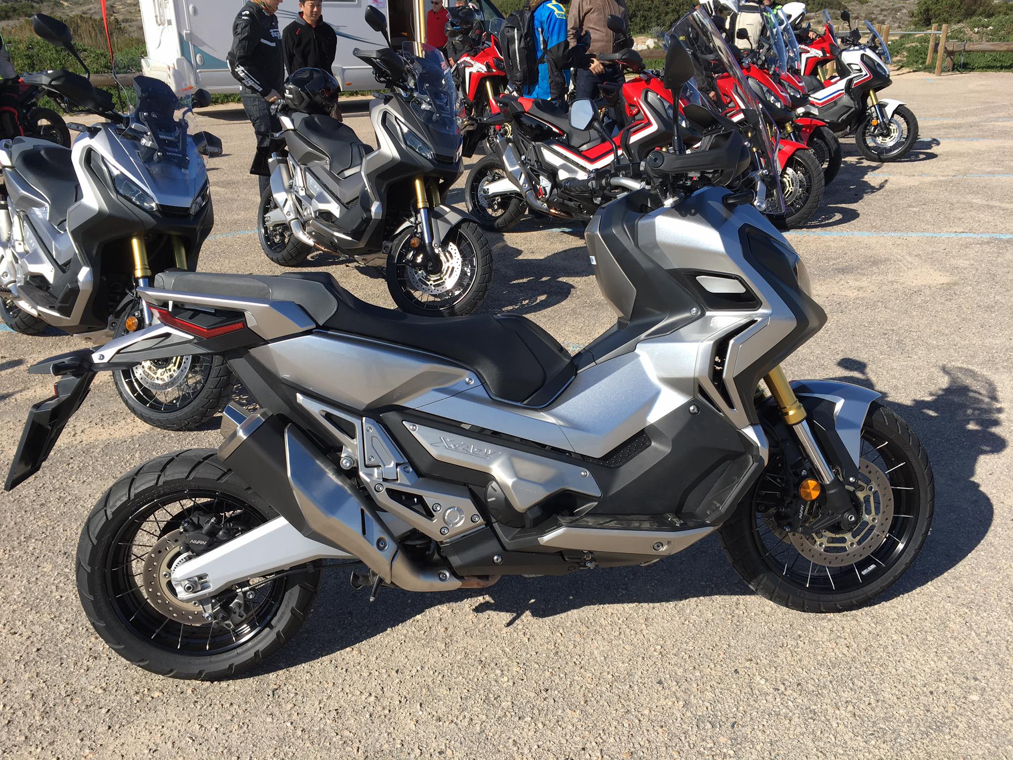 Honda X-ADV, precio y primeras impresiones nada más bajarnos de la moto en Cerdeña