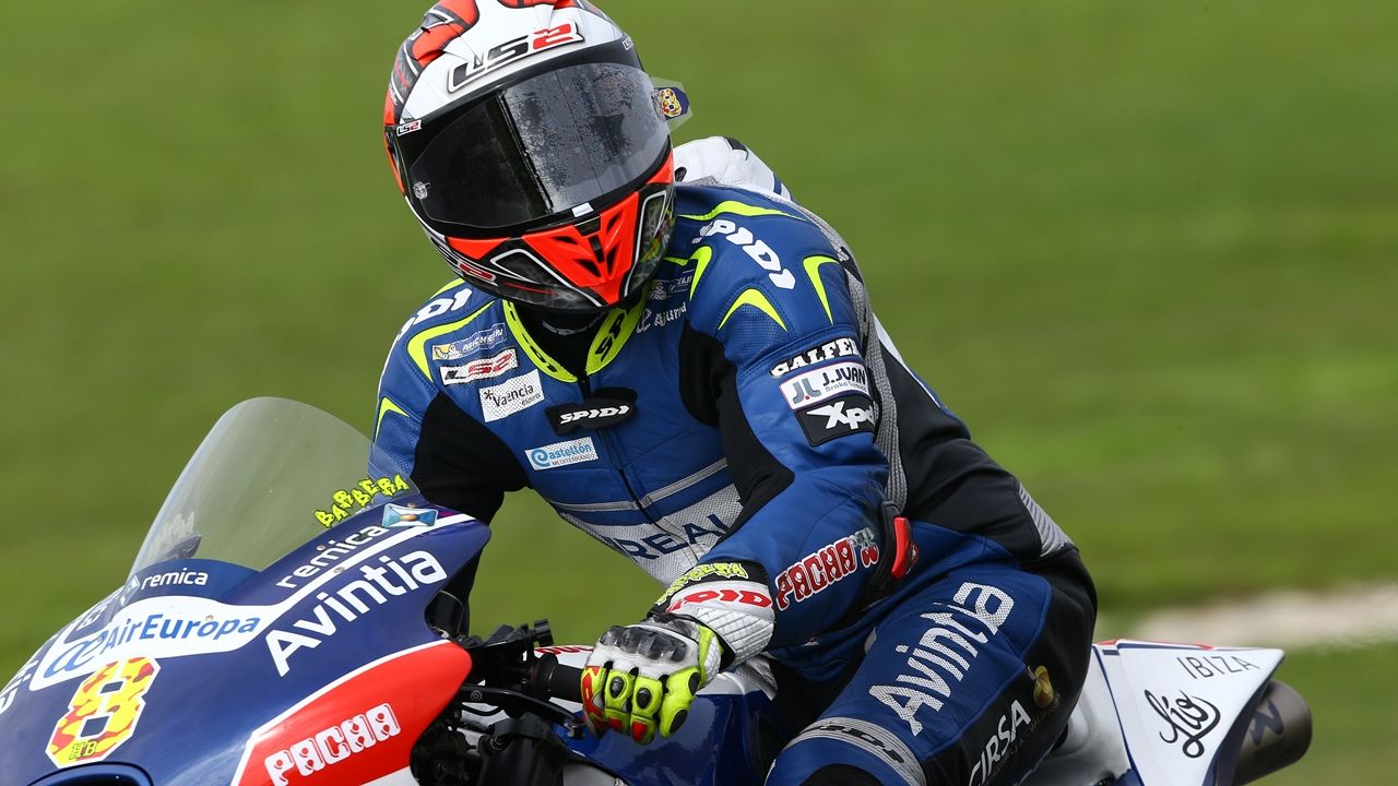 Héctor Barberá es duda para el test de Qatar tras su operación de clavícula