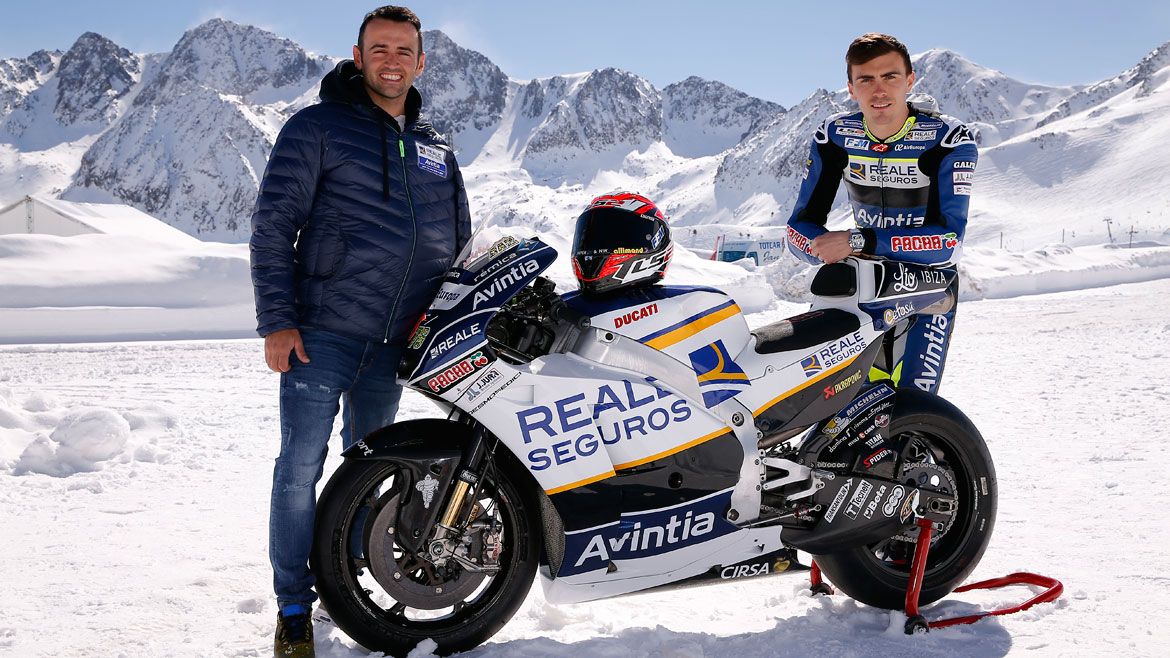 Reale Avintia Racing echa a rodar en la nieve