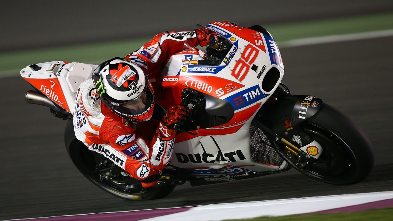 Ducati vuelve a su oasis, Aprilia encuentra un manantial y Suzuki sigue en sequía
