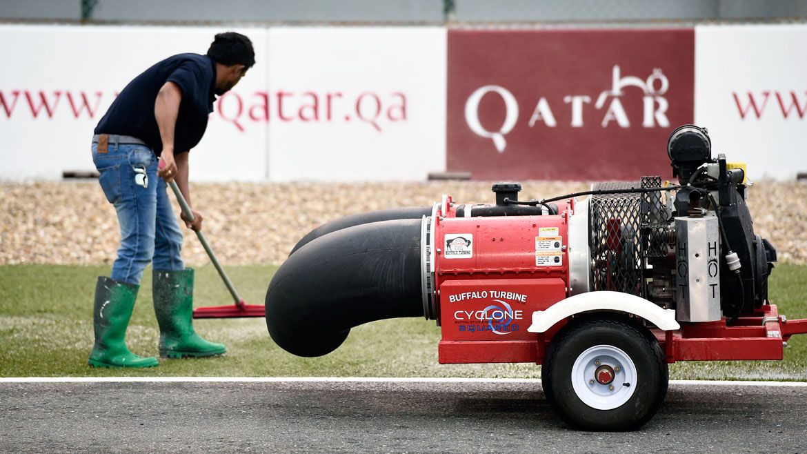 La lluvia amenaza las carreras de MotoGP en Qatar