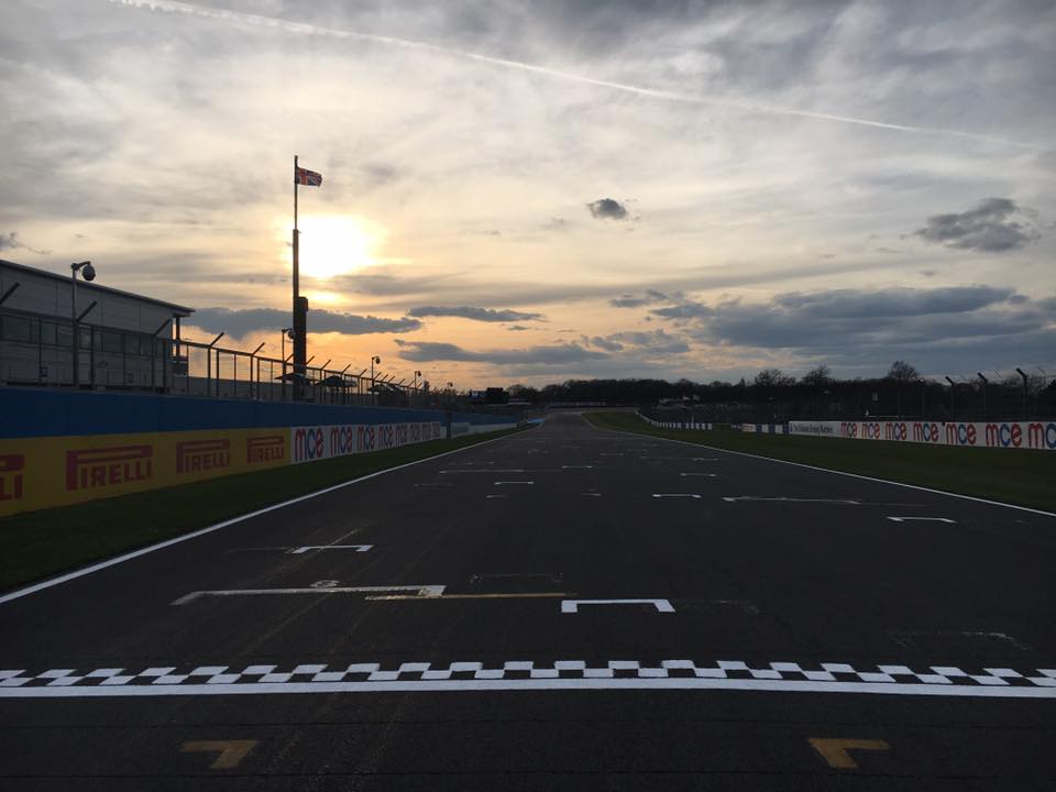 Un accidente múltiple en una copa del BSB se cobra la vida de Mick Whalley