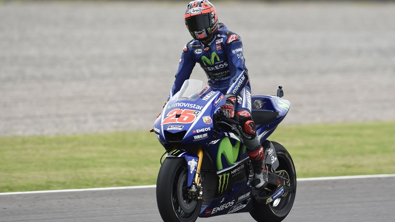 El taladro de Maverick Viñales y la sonrisa del silencio