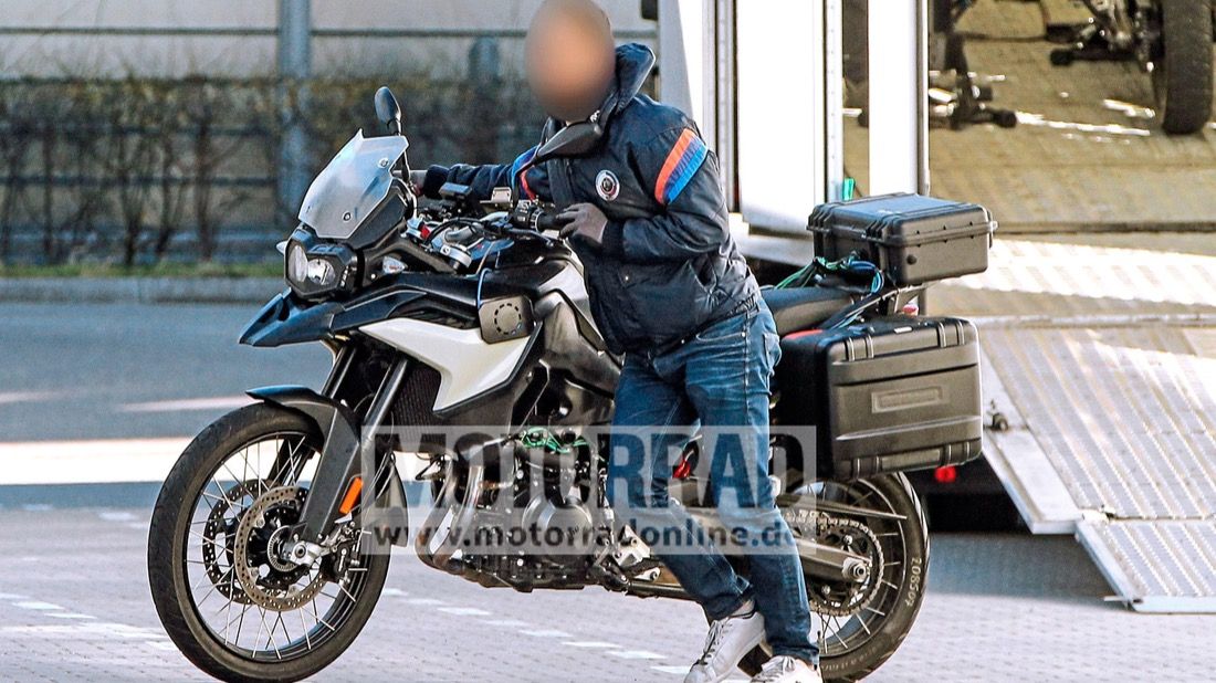 ¿BMW F 900 GS? Pillada la sucesora de la 800