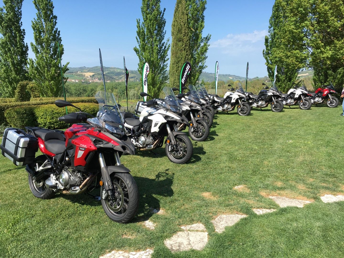 Benelli TRK 502 2017, prueba, ficha técnica y primeras impresiones