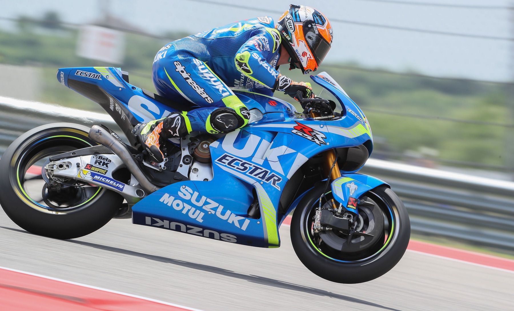 Álex Rins, con la muñeca rota, se pierde el GP de las Américas