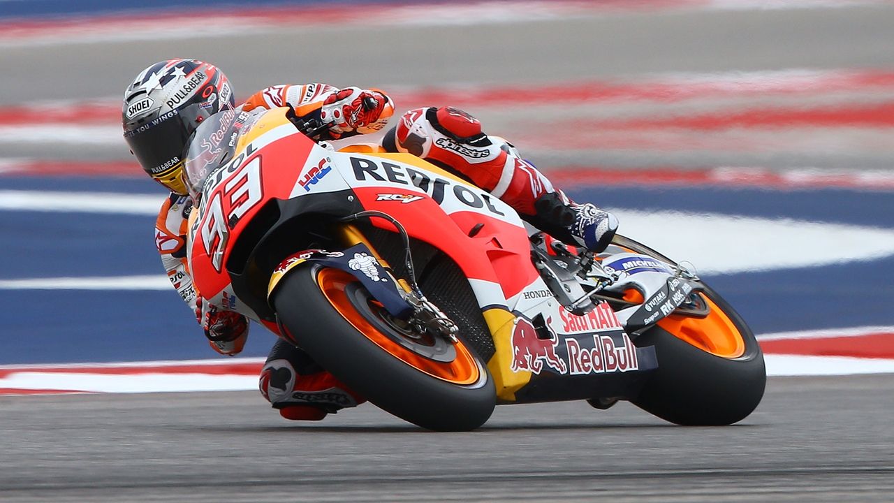 Marc Márquez gobierna Austin, Maverick Viñales cae y Valentino Rossi líder de MotoGP